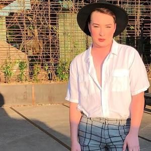 Meet your Posher, Sean